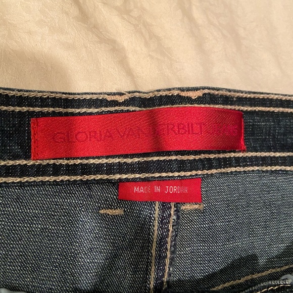 Gloria Vanderbilt Jeans - Picture 4 of 6